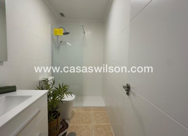 Sale - Apartment - Torrevieja - Centro