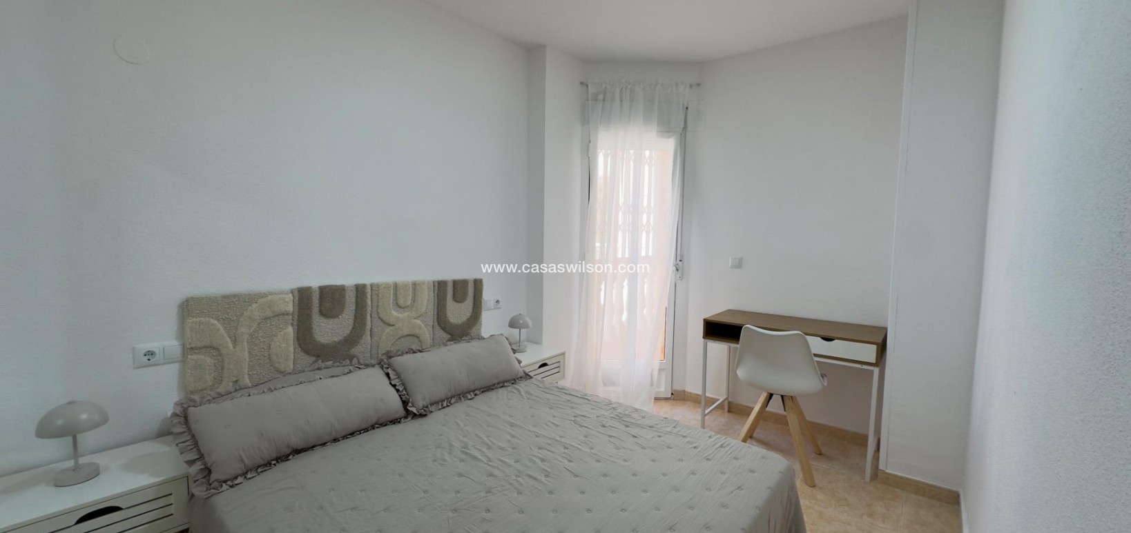 Sale - Apartment - Torrevieja - Centro