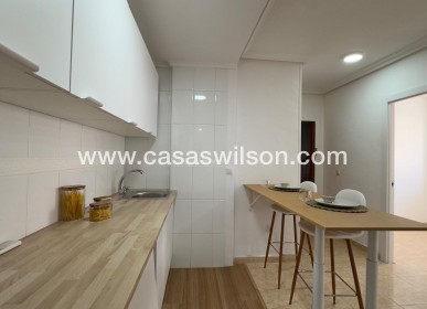 Sale - Apartment - Torrevieja - Centro