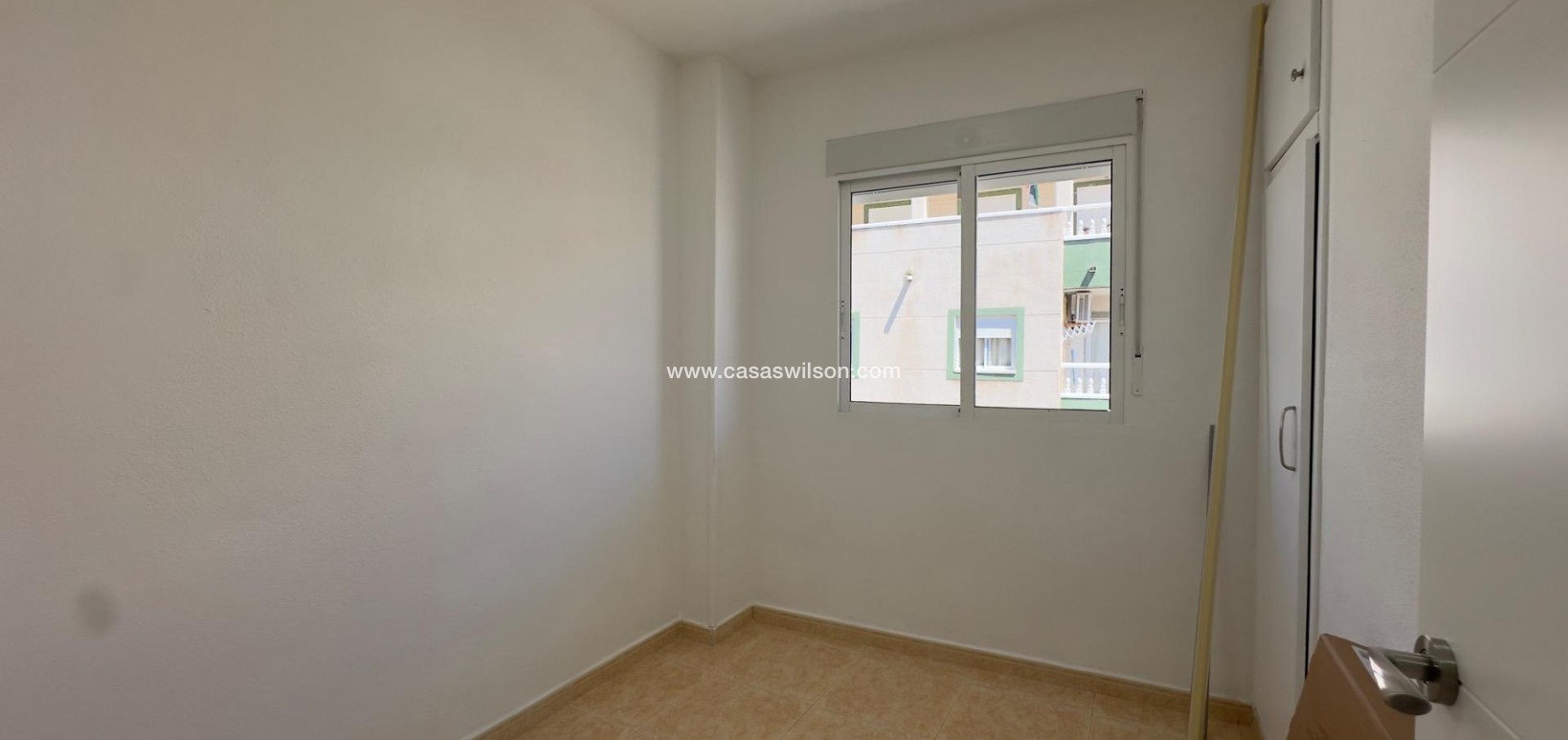 Sale - Apartment - Torrevieja - Centro