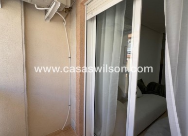 Sale - Apartment - Torrevieja - Centro