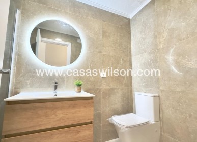 Sale - Appartement - Torrevieja - Estacion De Autobuses