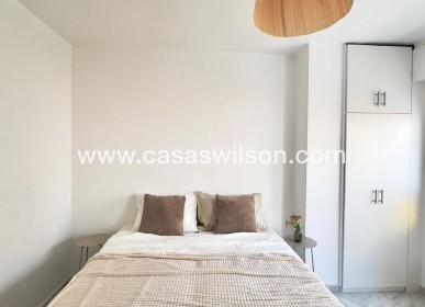 Sale - Appartement - Torrevieja - Estacion De Autobuses