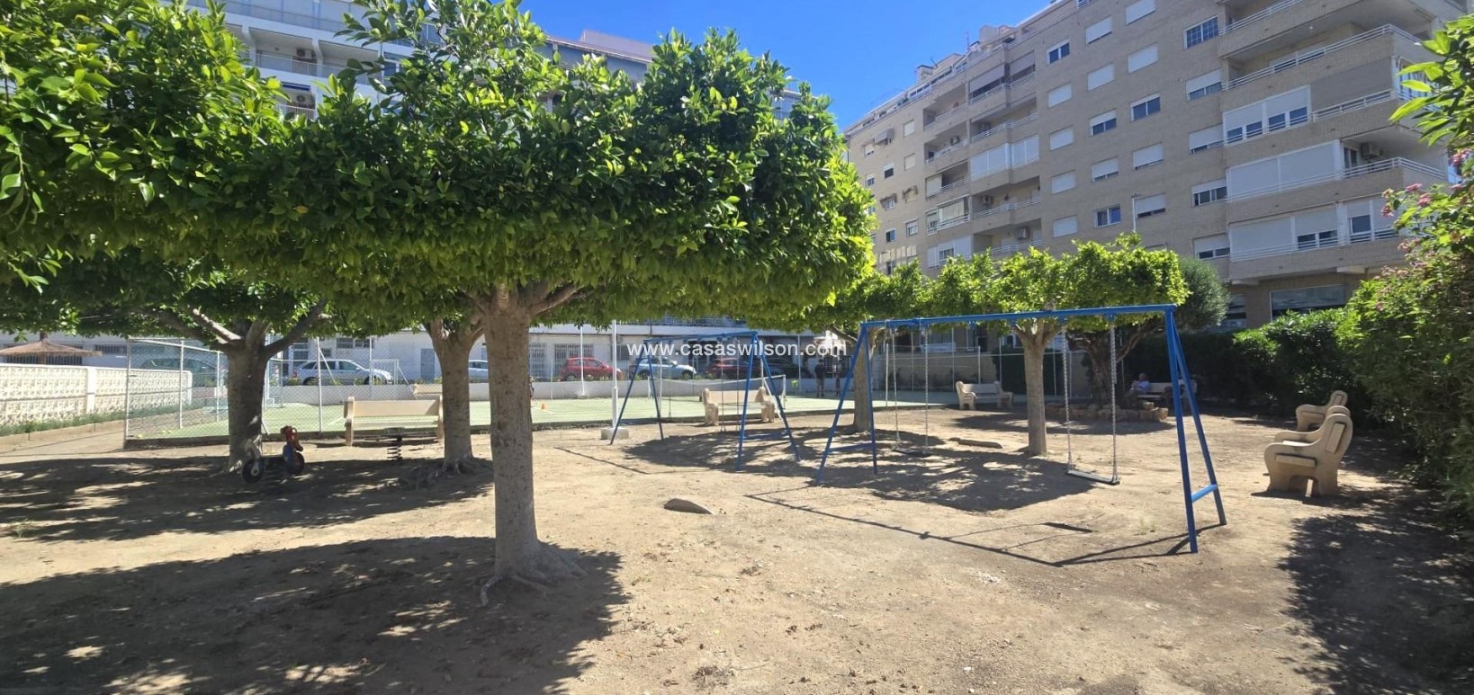 Venta - Apartamento - Torrevieja - Puerto Deportivo Marina Salinas