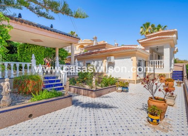 Sale - Villa - Ciudad Quesada - La Marquesa Golf