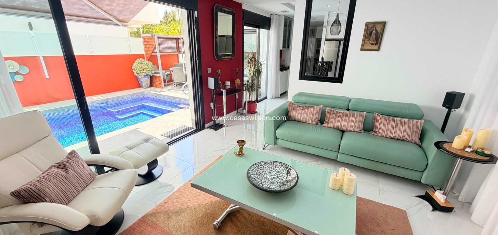 Venta - Chalet - Los Montesinos - La Herrada