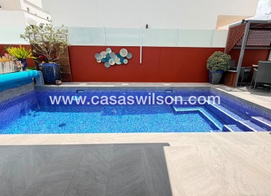 Venta - Chalet - Los Montesinos - La Herrada