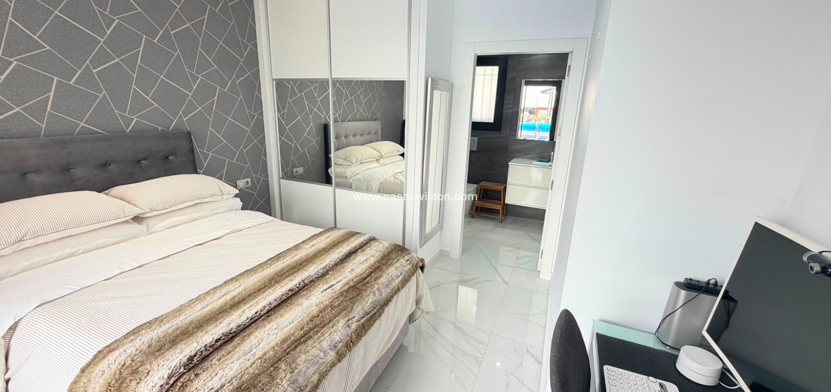 Venta - Chalet - Los Montesinos - La Herrada