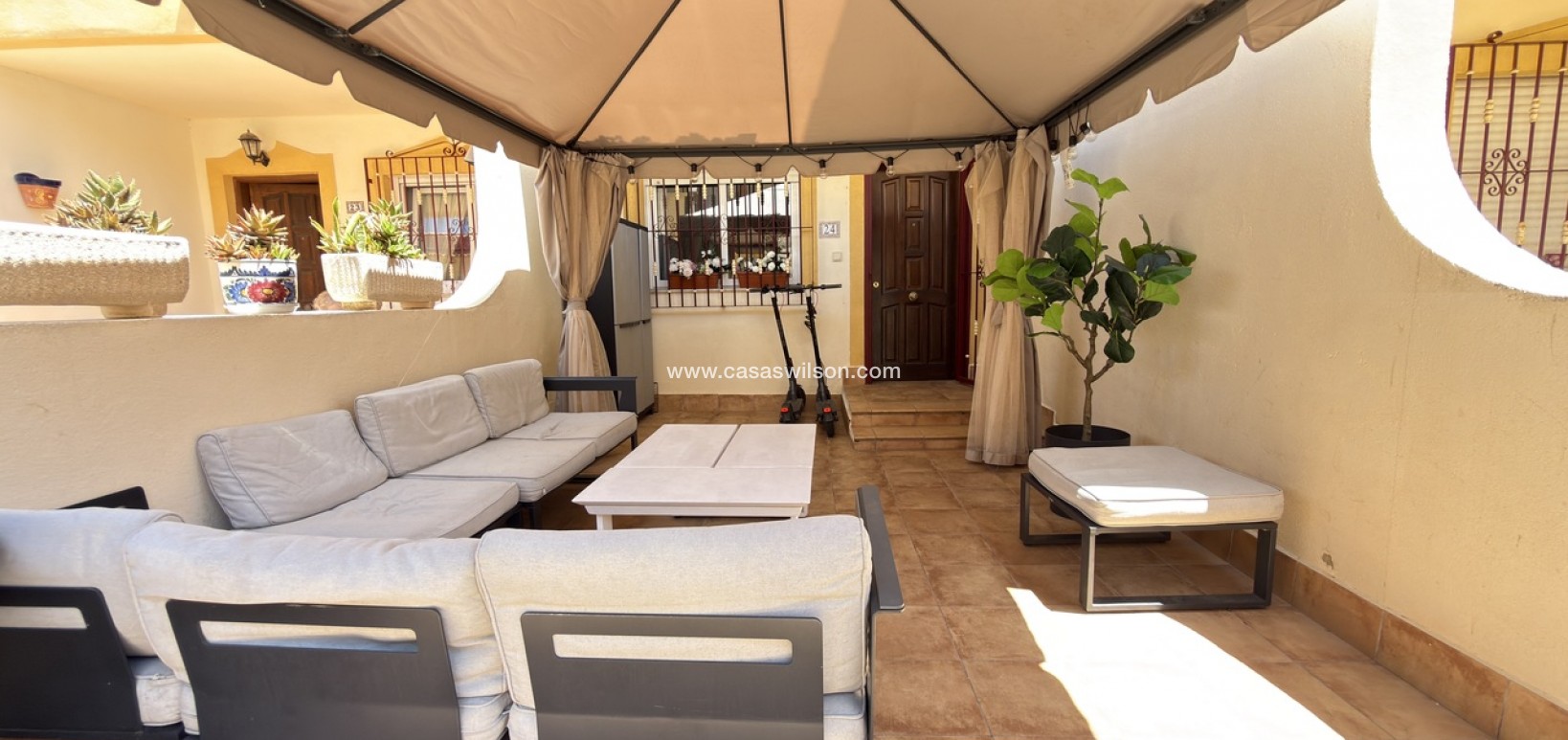 Sale - Townhouse -  - Costa Blanca