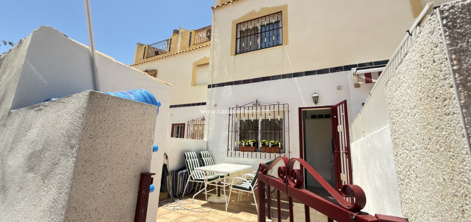 Sale - Townhouse -  - Costa Blanca