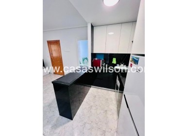 Sale - Appartement - Torrevieja - Estacion De Autobuses