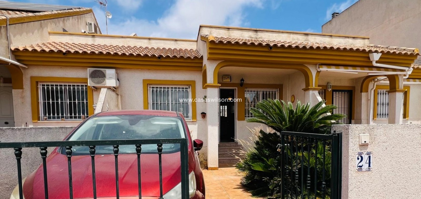 Sale - Townhouse - Daya Nueva - Costa Blanca