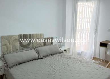 Sale - Appartement - Torrevieja - Centro