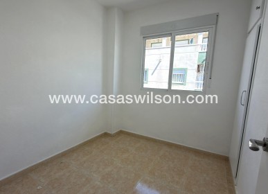 Sale - Appartement - Torrevieja - Centro