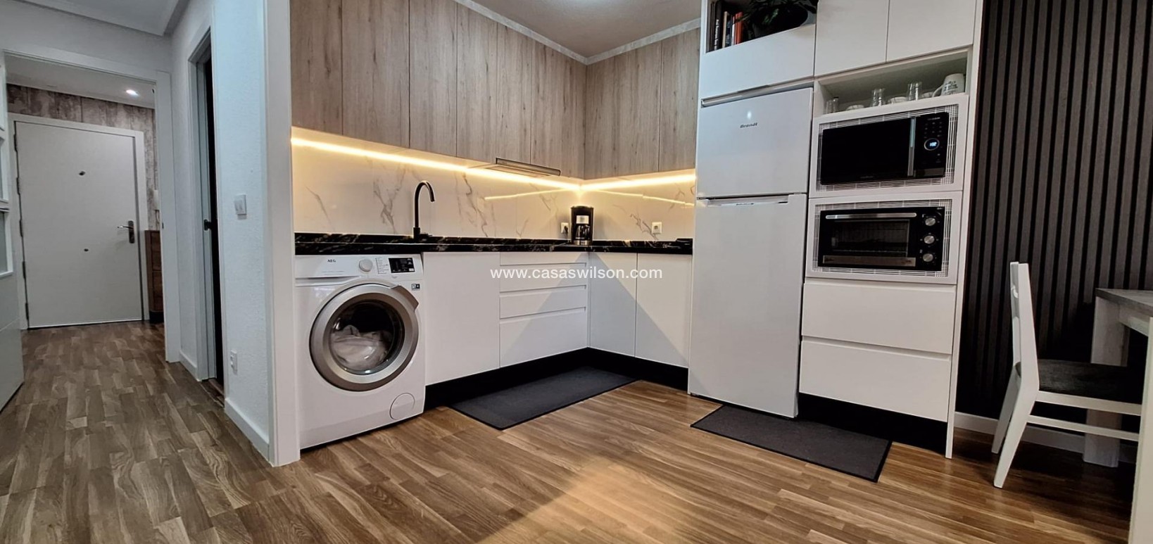 Sale - Appartement - Torrevieja - Centro