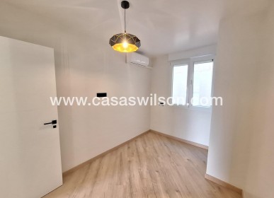 Sale - Appartement - Torrevieja - Playa de los Locos