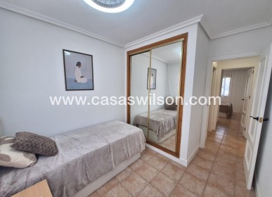 Sale - Bungalow - Torrevieja - Sector 25
