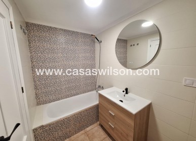Sale - Bungalow - Torrevieja - Sector 25