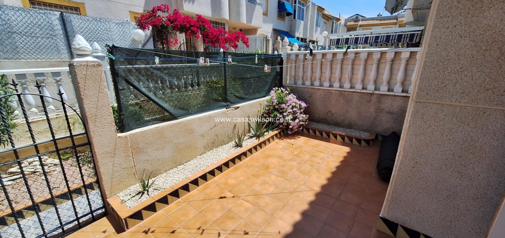 Sale - Bungalow - Torrevieja - Sector 25