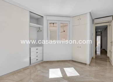 Sale - Appartement - Torrevieja - Costa Blanca