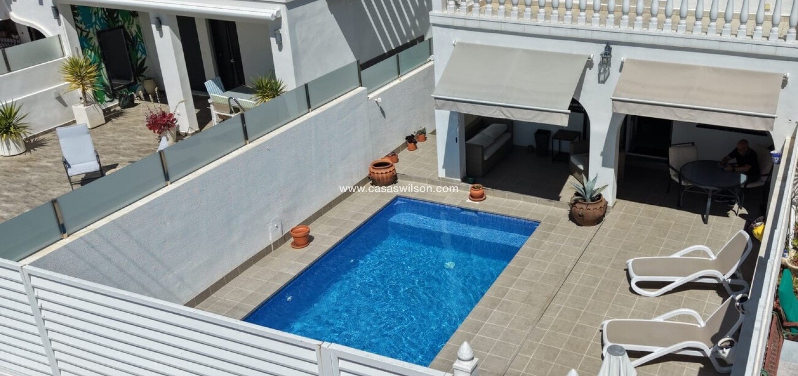 Sale - Townhouse - Villamartin - Costa Blanca