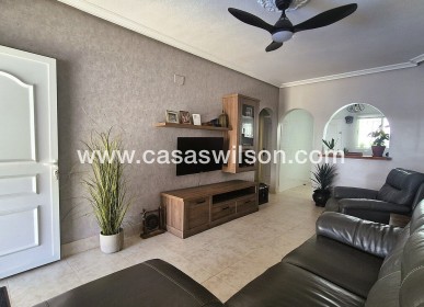 Sale - Townhouse - Villamartin - Costa Blanca