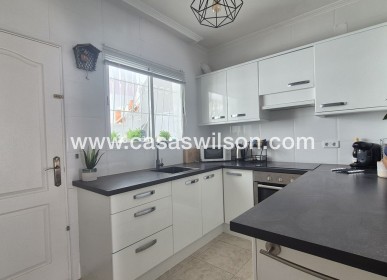 Sale - Townhouse - Villamartin - Costa Blanca
