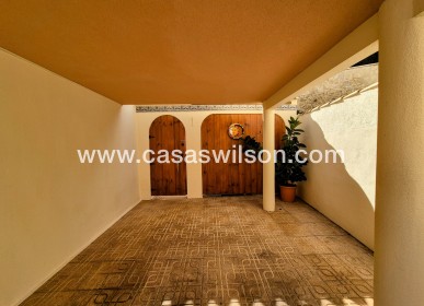 Sale - Villa - Villamartin - Costa Blanca