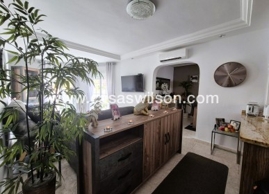 Sale - Villa - Villamartin - Costa Blanca