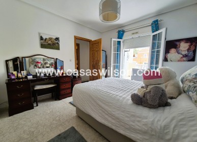 Sale - Villa - Villamartin - Costa Blanca