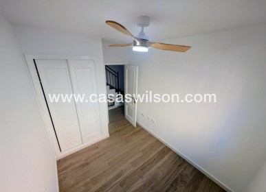 Venta - Chalet - Orihuela Costa - Costa Blanca