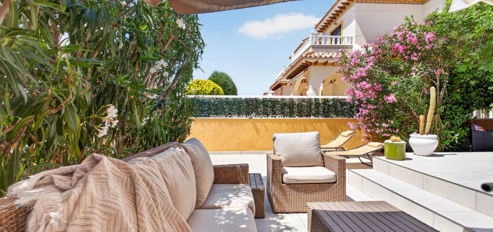 Venta - Chalet - Orihuela Costa - Costa Blanca