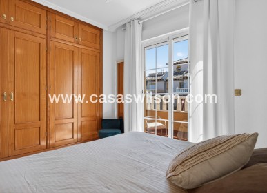 Venta - Chalet - Orihuela Costa - Costa Blanca