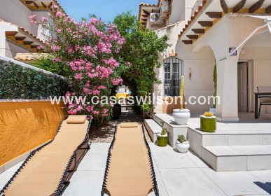 Venta - Chalet - Orihuela Costa - Costa Blanca