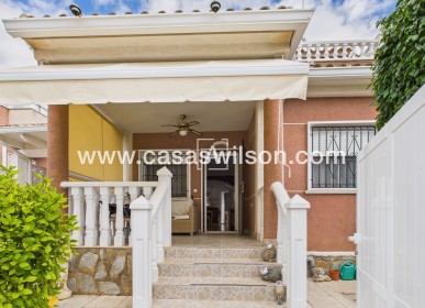 Bestaande bouw - Villa - Pinar de Campoverde - Inland