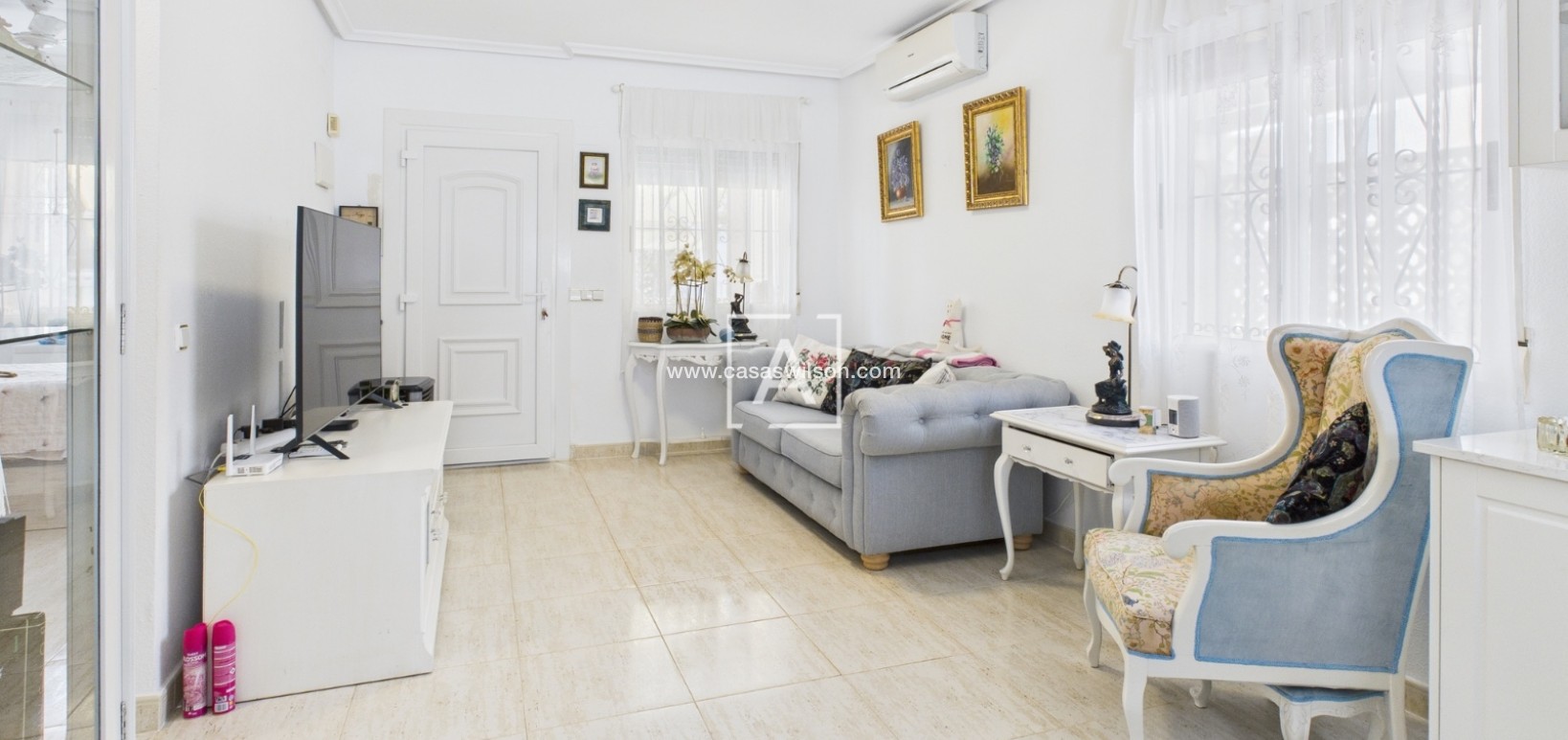 Bestaande bouw - Villa - Pinar de Campoverde - Inland