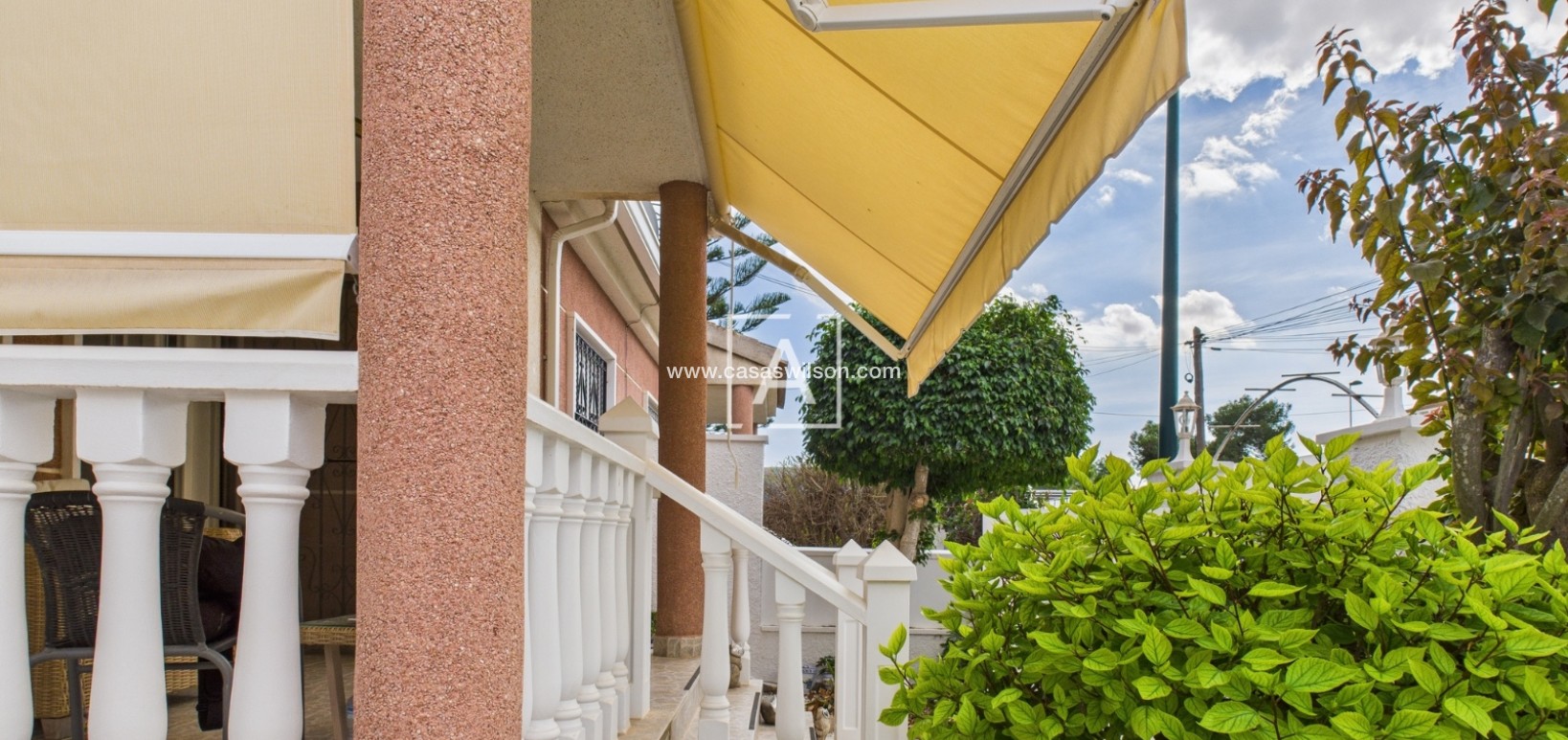 Bestaande bouw - Villa - Pinar de Campoverde - Inland