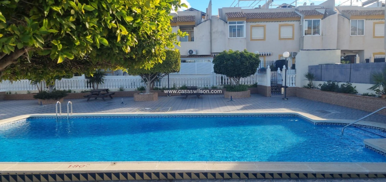 Sale - Bungalow - Torrevieja - Sector 25
