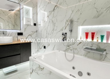 Sale - Apartment - Torrevieja - Costa Blanca