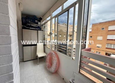 Sale - Apartment - Torrevieja - Centro