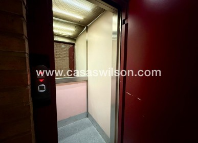 Sale - Apartment - Torrevieja - Centro