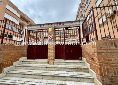 Sale - Apartment - Torrevieja - Centro