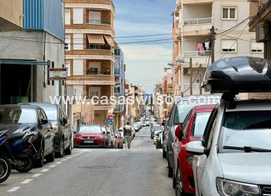 Sale - Apartment - Torrevieja - Centro
