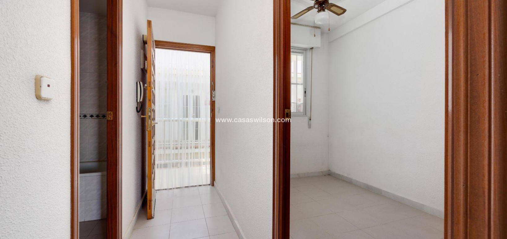 Sale - Appartement - Torrevieja - La Mata pueblo