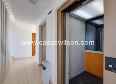 Sale - Appartement - Torrevieja - La Mata pueblo