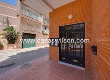 Sale - Appartement - Torrevieja - La Mata pueblo