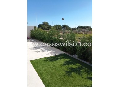 New Build - Villa - Pilar de la Horadada - Roda Golf