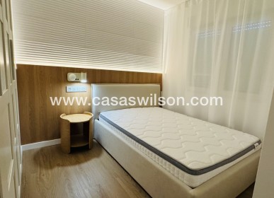 Sale - Apartment - Punta Prima - Costa Blanca