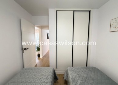 Sale - Apartment - Torrevieja - Nueva Torrevieja