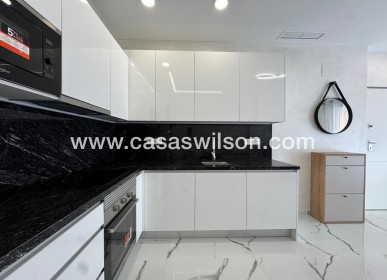 Sale - Appartement - Torrevieja - Estacion De Autobuses